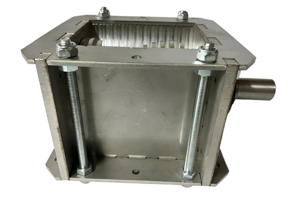 14 X 5MM BLADE SHREDDER - 3 ROTATION SHEAR BLADES - 6MM MESH 100% stainless steel Version 3.3 Shredder box