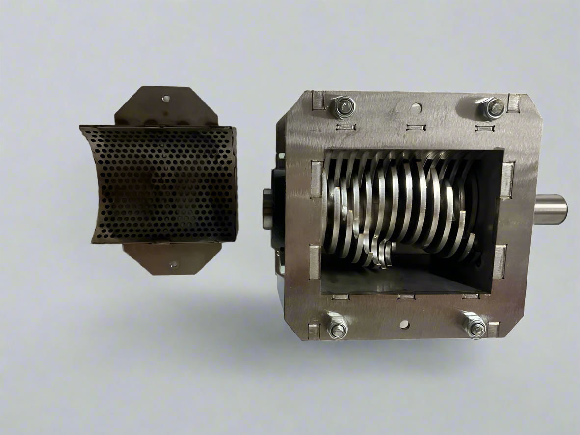 14 X 5MM BLADE SHREDDER - 3 ROTATION SHEAR BLADES - 6MM MESH 100% stainless steel Version 3.3 Shredder box